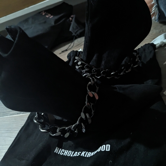 Nickolas Kirkwood chain bootie - Picture 2 of 3